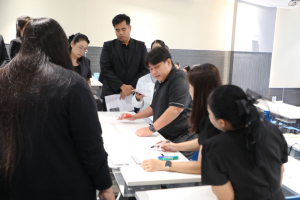 โครงการพัฒนาศักยภาพครูประจำการและครูพี่เลี้ยงให้มีคุณลักษณะของ Strong Teacher
